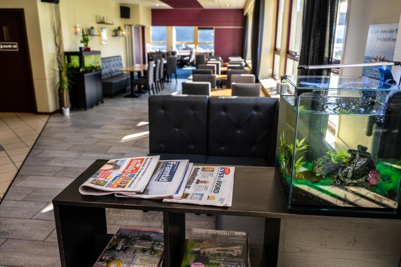 Hotell Maritim Skjervoy Exteriér fotografie